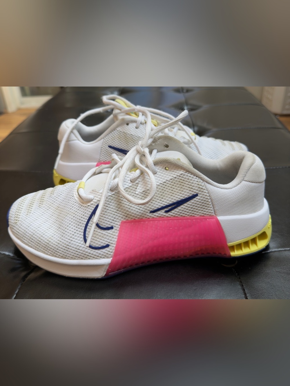 Nike Metcon 9 White Fierce Pink Gym Training Sneakers Athletic Shoes Size 8.5